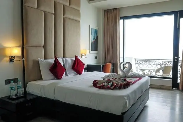 Deluxe Tek Büyük Yataklı Oda, Vadi Manzaralı