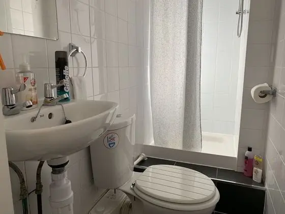 Tek Büyük veya İki Ayrı Yataklı Oda, 1 Çift Kişilik Yatak, Sigara İçilmez
