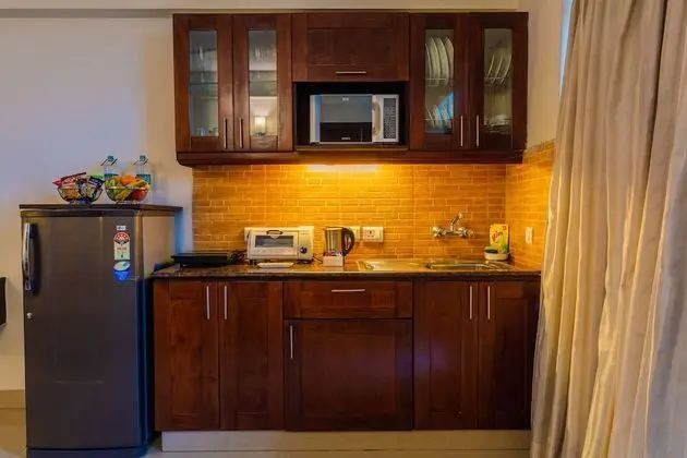 Deluxe One Bedroom Apartment