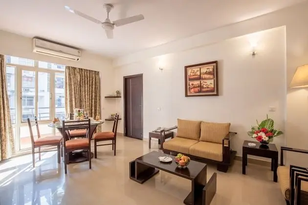Deluxe One Bedroom Apartment