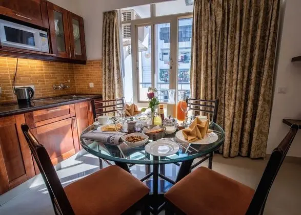 Deluxe One Bedroom Apartment