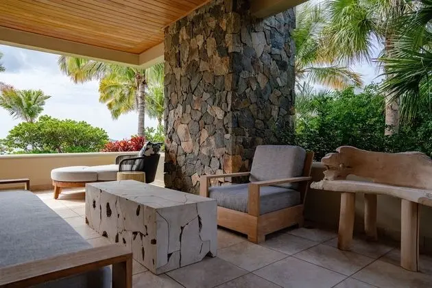 Junior Süit, 2 Büyük (Queen) Boy Yatak, Okyanus Manzaralı