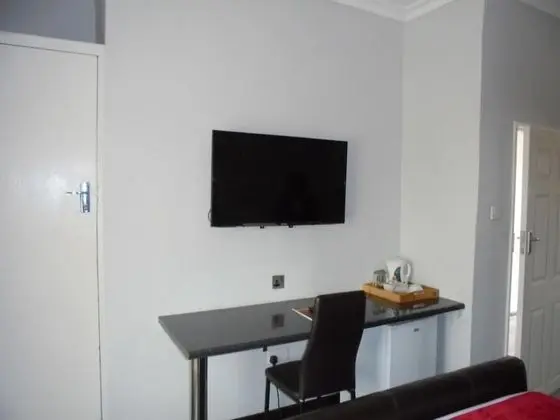 Deluxe Tek Büyük Yataklı Oda