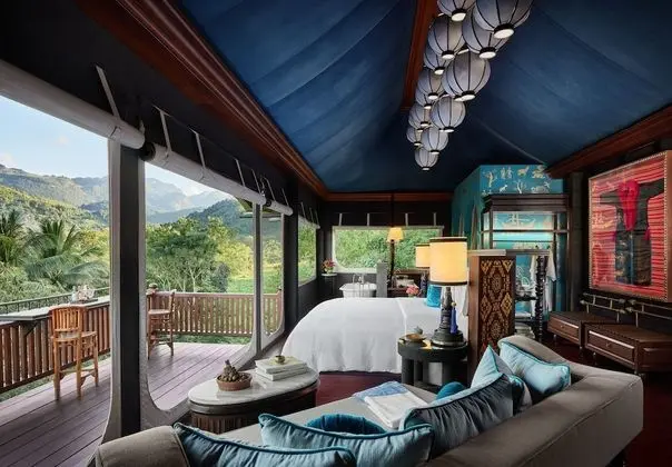 Hilltop Tent