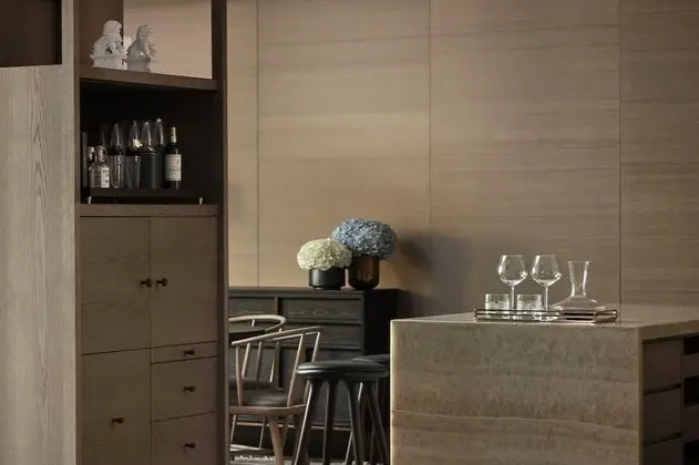 Süit, Teras (Rosewood)