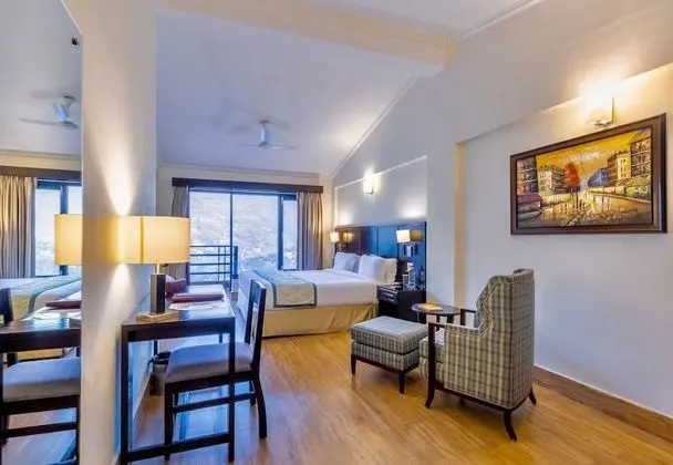 One Bedroom Suite with Kitchenette