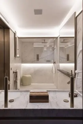 Premier Oda, 1 En Büyük (King) Boy Yatak