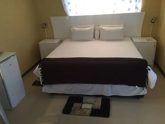 Luxury Tek Büyük Yataklı Oda