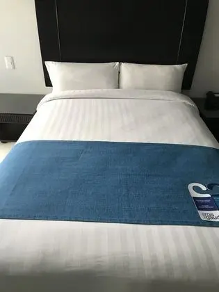 Standard Oda, 2 Çift Kişilik Yatak