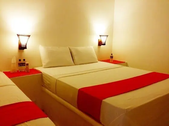 Deluxe Üç Kişilik Oda, 1 Yatak Odası, Bahçe Manzaralı, Bahçeli