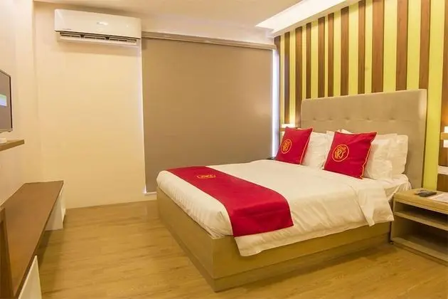 Deluxe Oda, 1 Büyük (Queen) Boy Yatak, Balkon