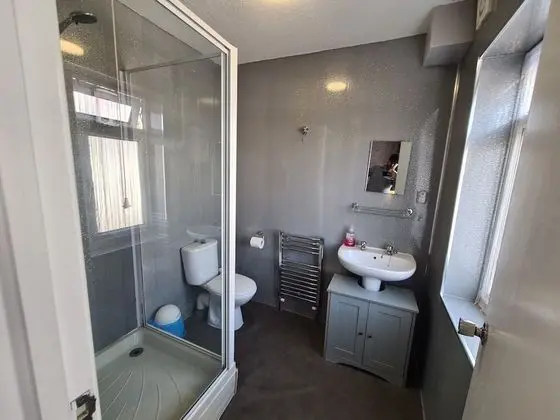 Tek Kişilik Oda, Banyolu/Duşlu