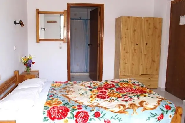 1 Çift Kişilik Veya 2 Tek Kişilik Yatak Garden View