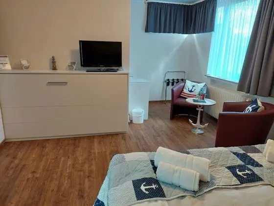 Basic Tek Büyük Yataklı Oda