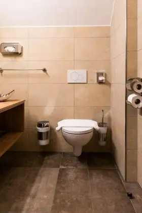 Junior Süit, Vadi Manzaralı