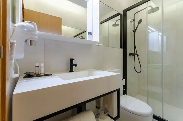 Standard Tek Büyük veya İki Ayrı Yataklı Oda