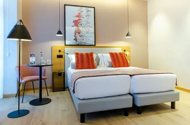 Superior Tek Büyük veya İki Ayrı Yataklı Oda