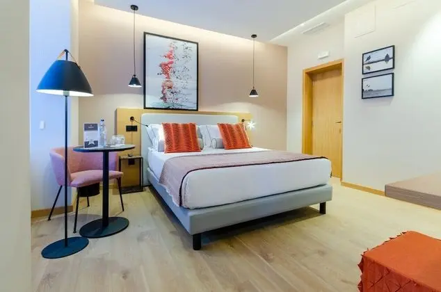 Superior Tek Büyük veya İki Ayrı Yataklı Oda