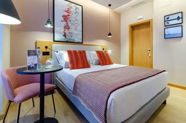 Superior Tek Büyük veya İki Ayrı Yataklı Oda