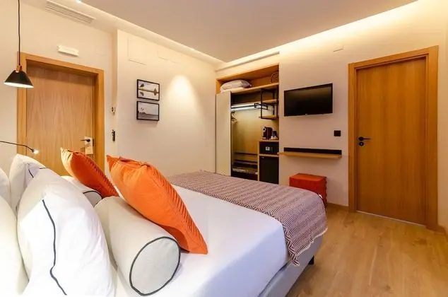 Superior Tek Büyük veya İki Ayrı Yataklı Oda