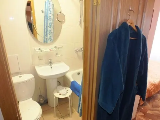 Standard Tek Büyük Yataklı Oda