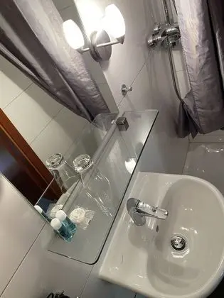 Basic Tek Kişilik Oda