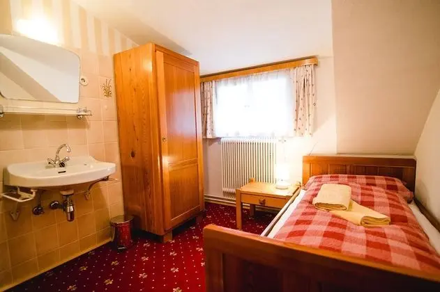 Traditional Tek Kişilik Oda