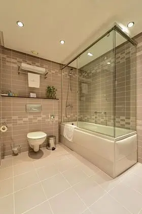 Panoramic One-bedroom Suite High Floor