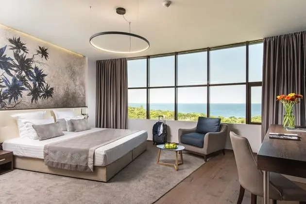 Executive Double Room with Sea View - High Floor