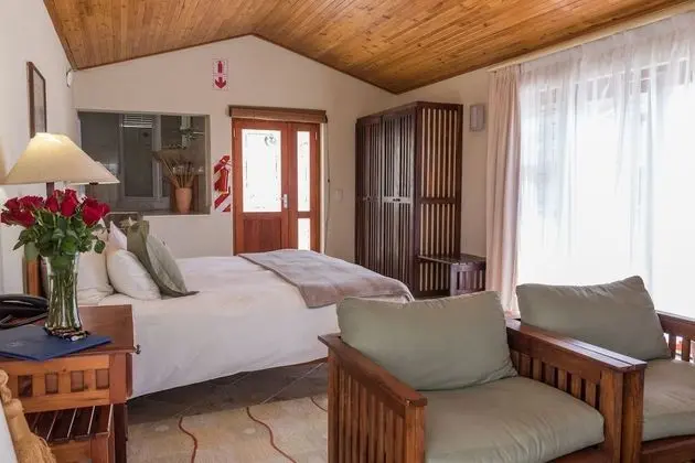 Luxury Tek Büyük Yataklı Oda