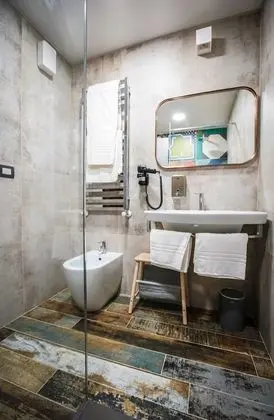 Deluxe Stüdyo Süit