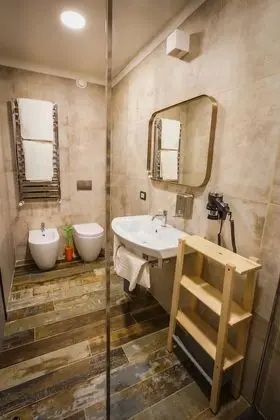 Junior Stüdyo Süit