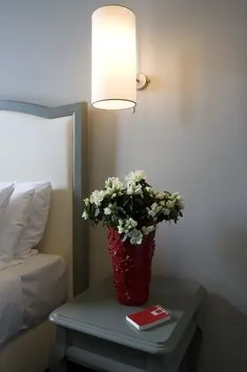 Üç Kişilik Oda