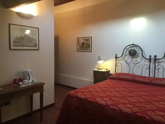 Standard Tek Büyük Yataklı Oda