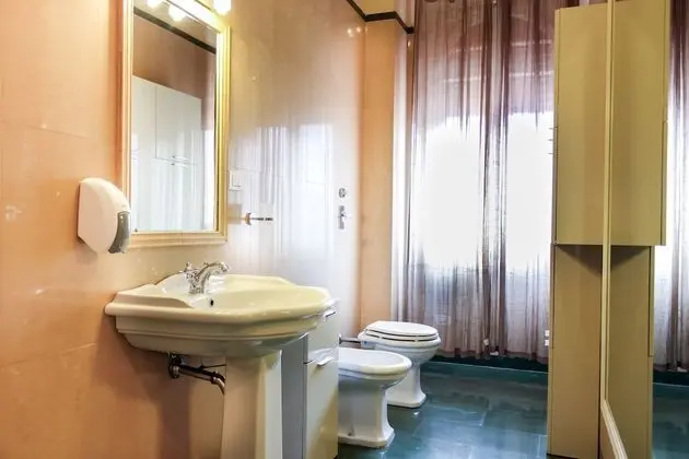 Oda, Özel Banyo (2 letti matrimoniali)