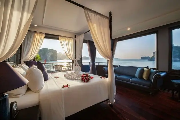 Honeymoon Tek Büyük Yataklı Oda (Suite, Private Terrace)