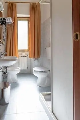 Standard Dört Kişilik Oda