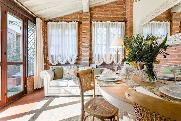 Villa, Sigara İçilebilir