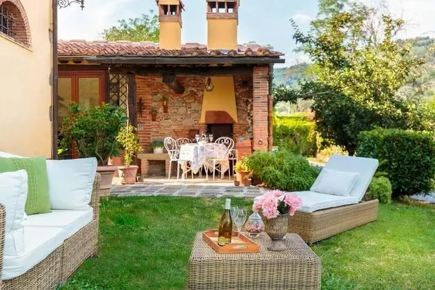 Villa, Sigara İçilebilir