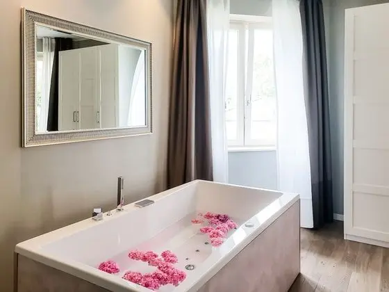 Deluxe Apart Daire, 1 Yatak Odası, Jakuzi, Havuz Manzaralı