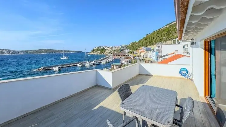Suite, Deniz Manzaralı