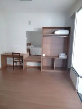 Büyük Yataklı Tek Kişilik Oda