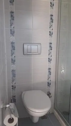 Comfort Oda, Kara Manzaralı