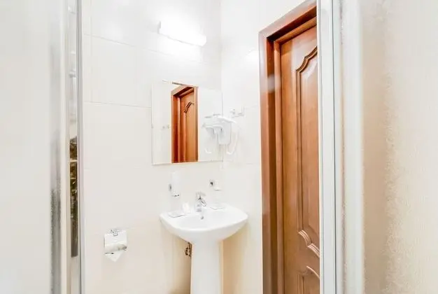 Standard Tek Büyük veya İki Ayrı Yataklı Oda