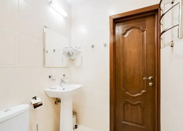 Superior Tek Büyük veya İki Ayrı Yataklı Oda