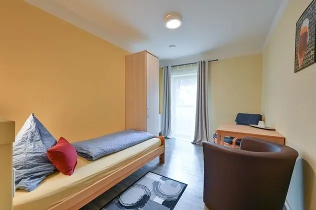 Tek Kişilik Oda, Ortak Banyo