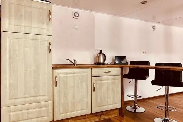 Family Oda, 1 Büyük (Queen) Boy Yatak ve Çekyat, Sigara İçilmez