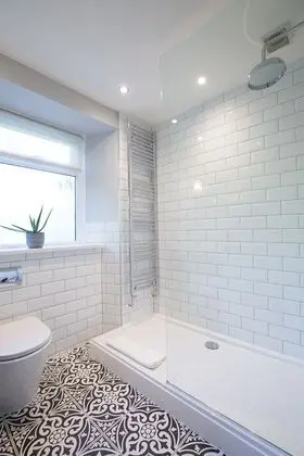 Deluxe Tek Büyük Yataklı Oda, 1 Yatak Odası, Banyolu/Duşlu