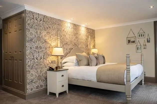 Premium Tek Büyük Yataklı Oda, Banyolu/Duşlu, Bahçe Manzaralı