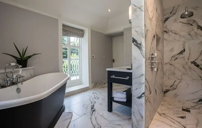 Premium Tek Büyük Yataklı Oda, Banyolu/Duşlu, Bahçe Manzaralı